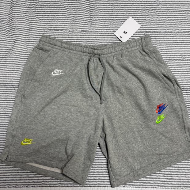 나이키 NSW에센셜 프렌치테리 쇼츠 (DD4683-063) 2xl