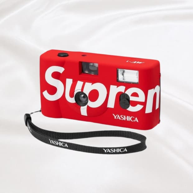 supreme 야시카 카메라 #슈프림 #카메라 #인테리어 #야시카