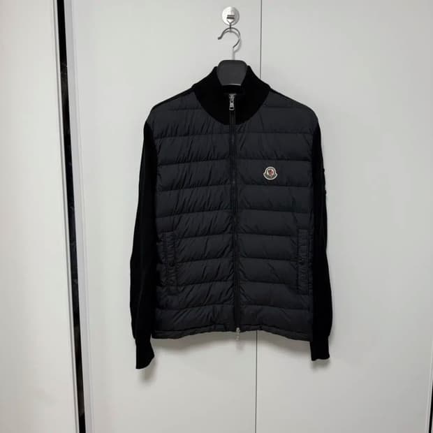 몽클레어 니트패딩