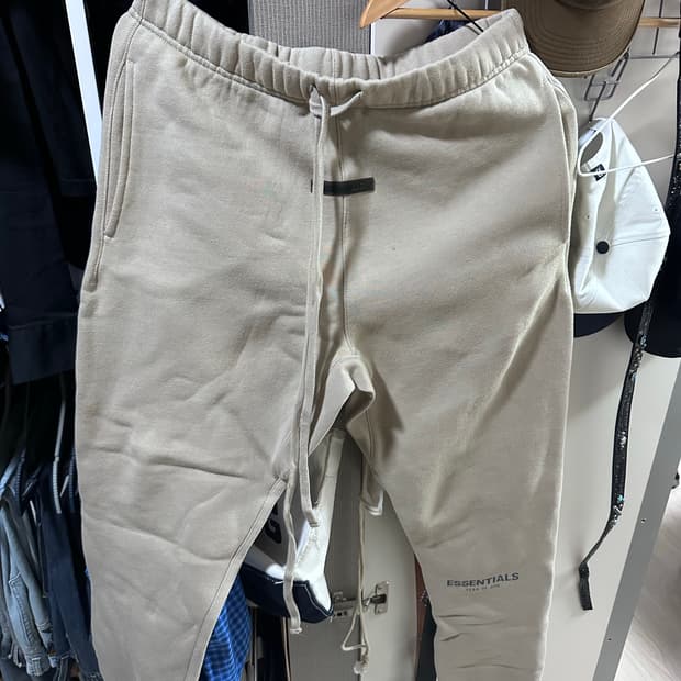 에센셜 ESSENTIALS 스웻팬츠 베이지 L