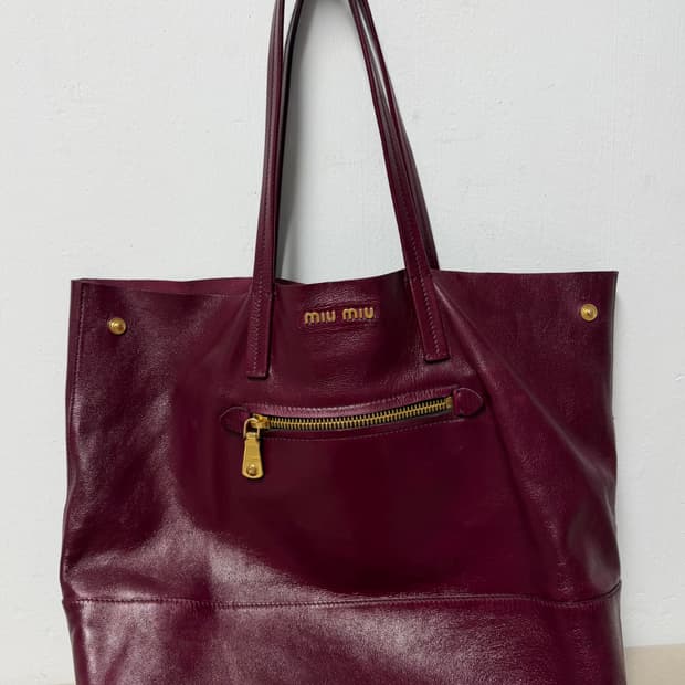 [정품] 미우미우 버건디 숄더백 