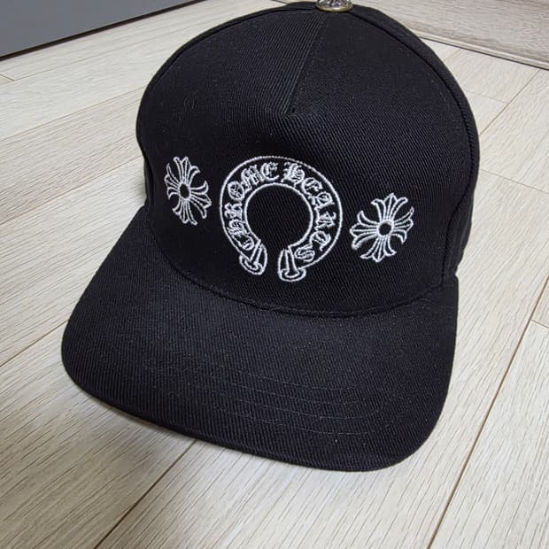 크롬하츠 홀스슈 볼캡