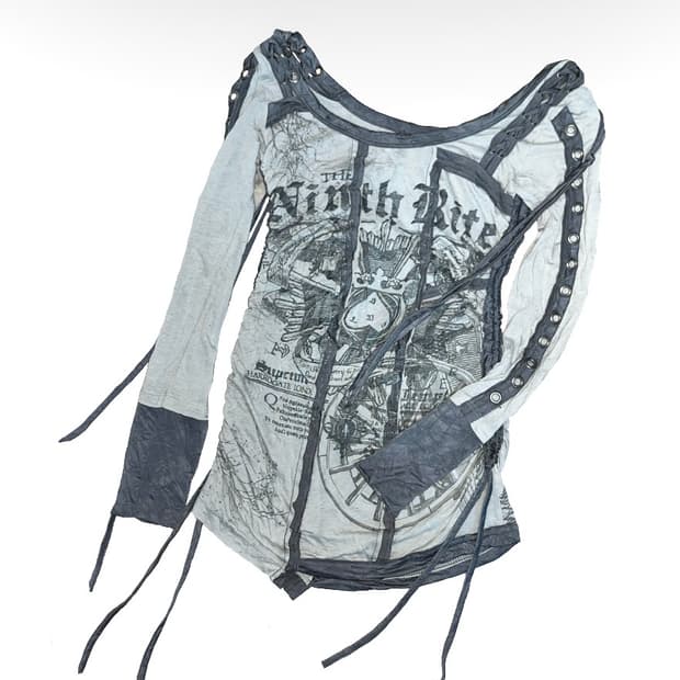 Gray Relic Layered SET