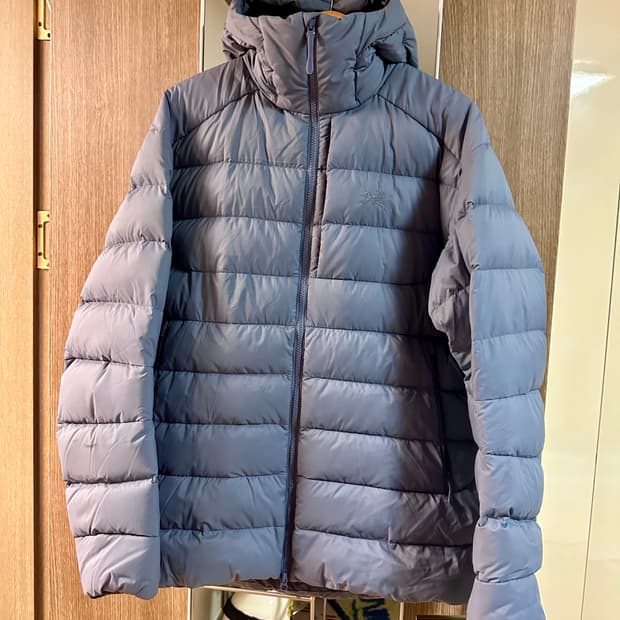 FW24 아크테릭스 토륨 스트라터스