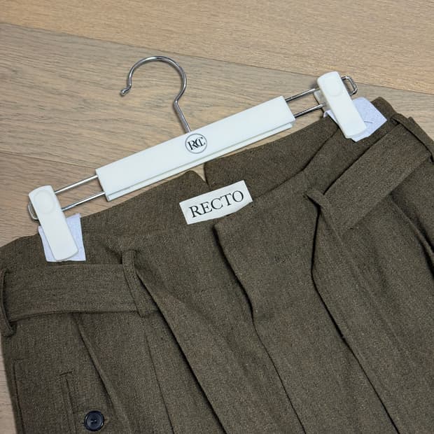 렉토 벨트 디테일 하이웨이스트 팬츠 카키 M
