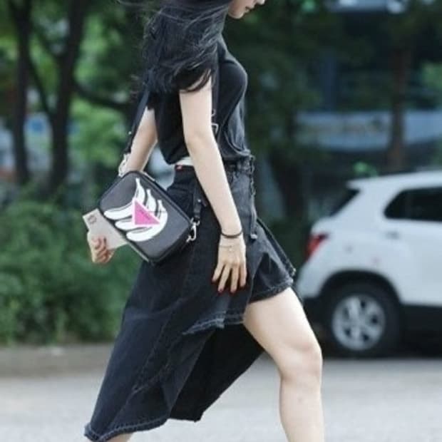 40/ 오프화이트 손나은 러플 데님 스커트