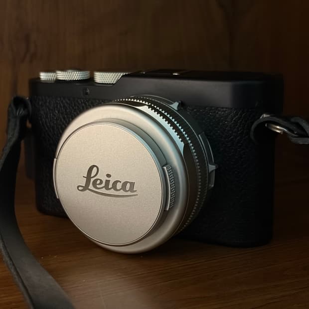 Leica D-Lux 8 100 YEARS OF LEICA