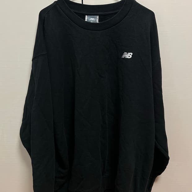 뉴발란스 블랙 맨투맨 XL