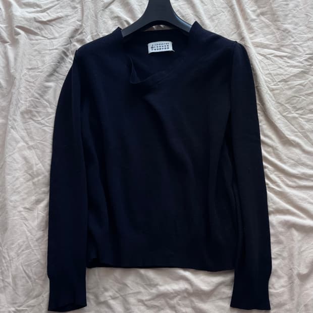 마르지엘라 aw06 루즈넥 울 니트