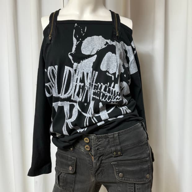 갸루펑크 skull 오프숄더 탑