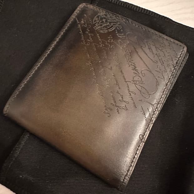 24시간만판매) 벨루티 스크리토 반지갑 단품