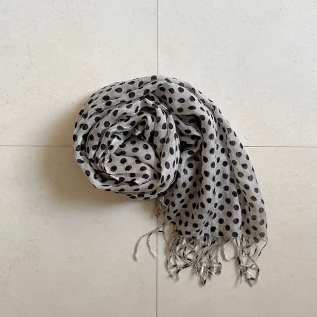 빈티지 도트 머플러