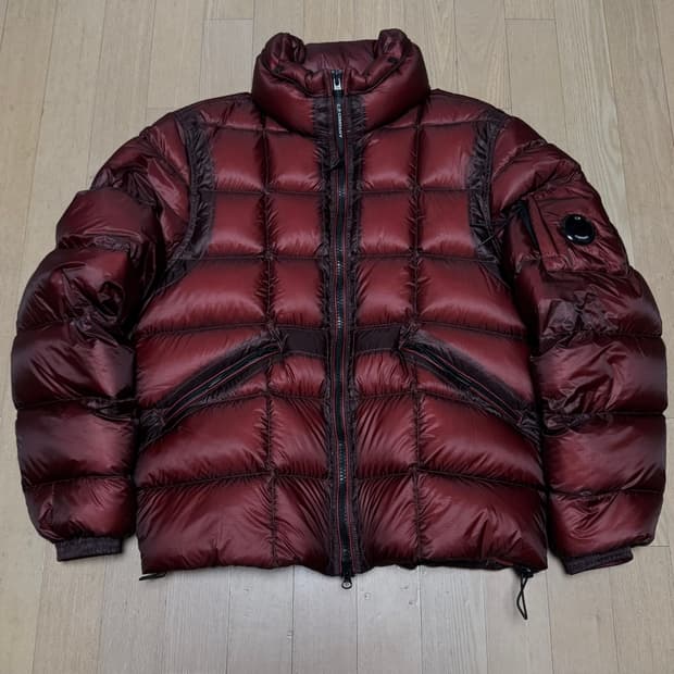 cp컴퍼니 dd쉘 버건디 m사이즈 23fw 새상품 급처