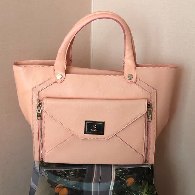 VERA WANG 베라왕 멜로즈백 (피치핑크) 