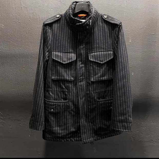 폴스미스  블랙 투포켓 스트라이프 패턴 디테일 하이넥 미디 울코트