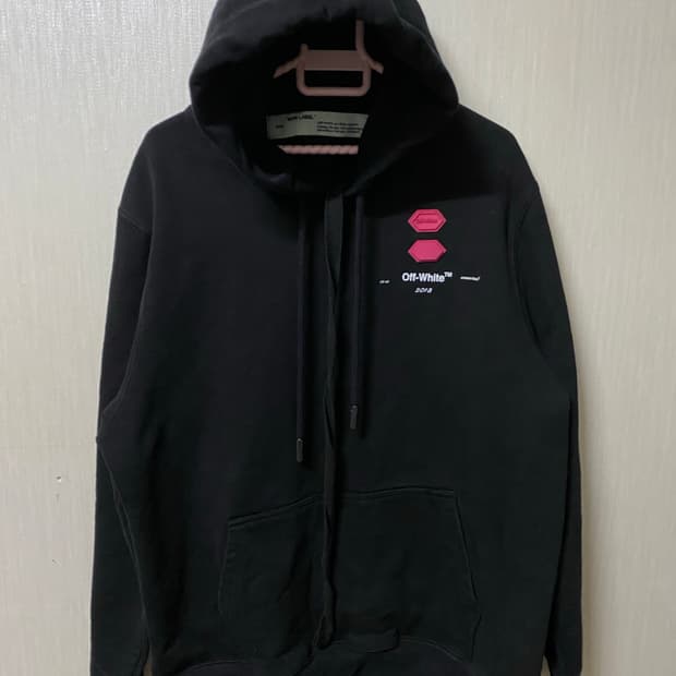 Off-White 블랙 후드티 L