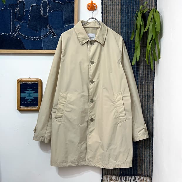 IKKA LOUNGE  Poly Single Coat 