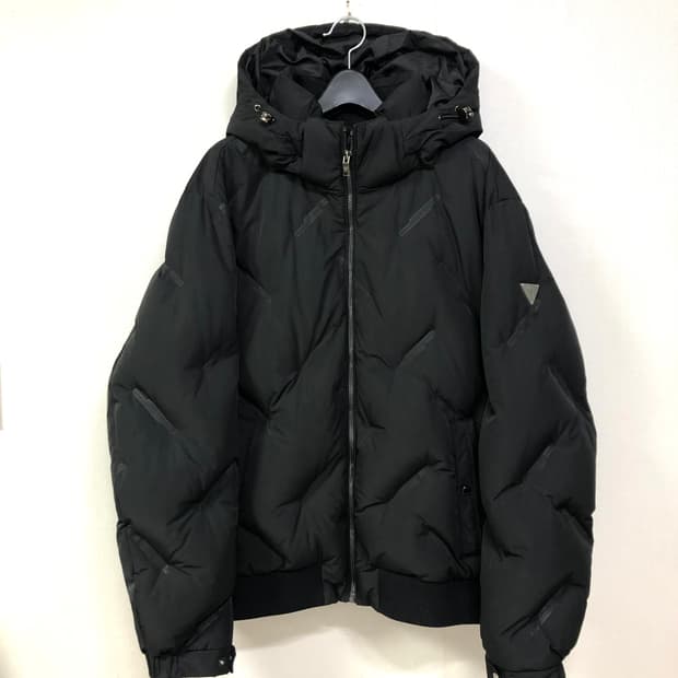 GUESS 게스 볼륨 후드 숏패딩 _ 블랙 105, XL