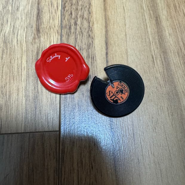 Stu 브로치 모음