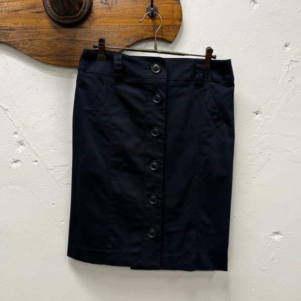 29) J.Press Button Front Cotton Skirt