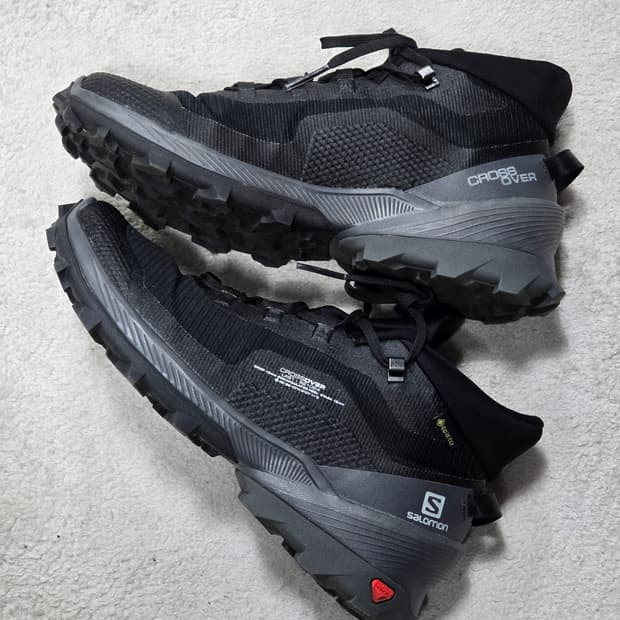 살로몬 크로스오버 츄카 고어텍스 하이킹 부츠 245