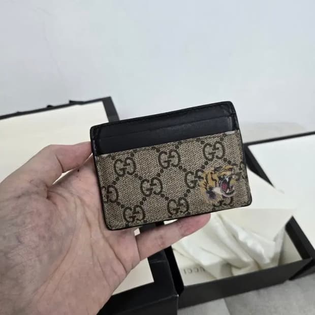 구찌 타이거 카드지갑