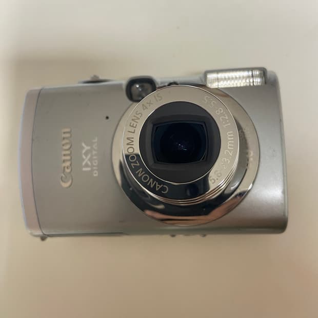 캐논 익서스 800 디지털 카메라