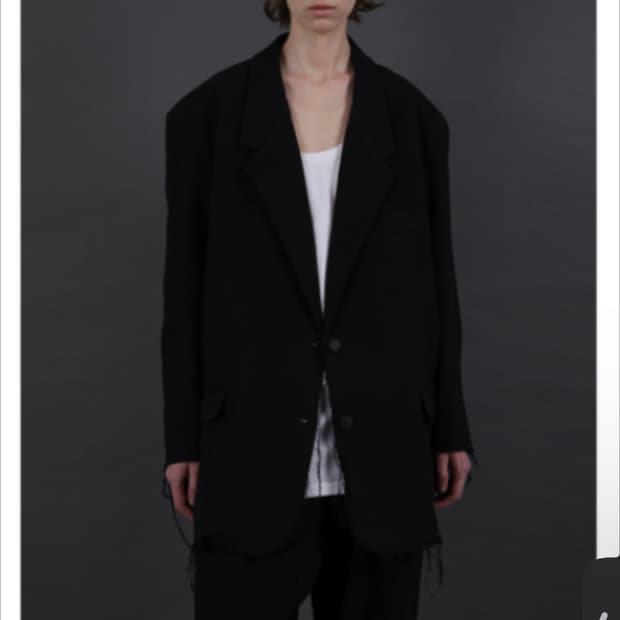 amu 블레이저를 찾습니다…