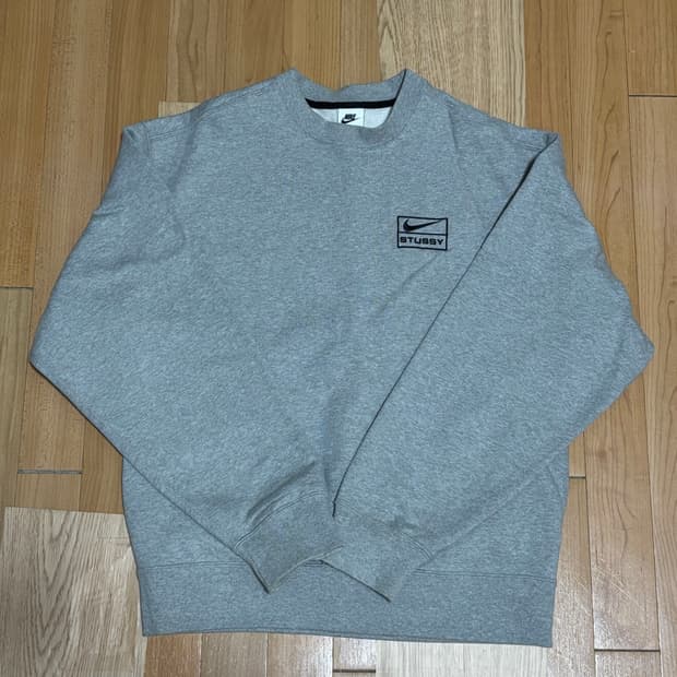 나이키 스투시 맨투맨 xs