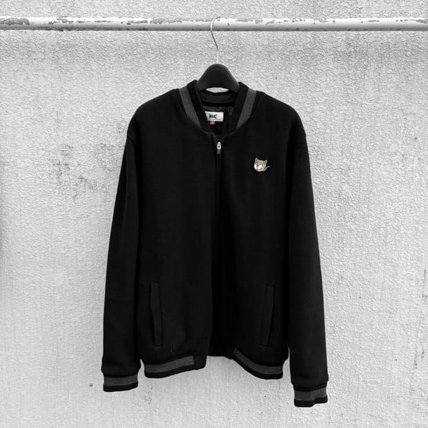 M)WAAC 왁 금장 로고 니트 집업 자켓