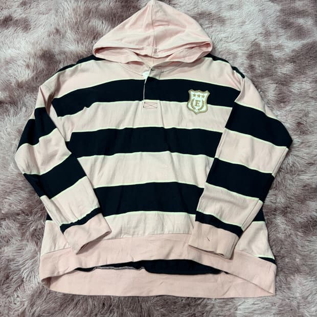 와투케 키치 단가라 후드티