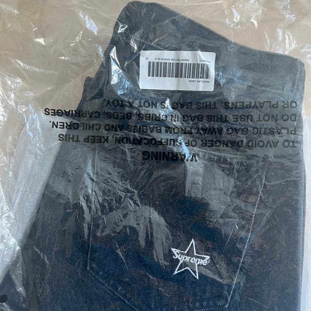 슈프림 레귤러 진 30