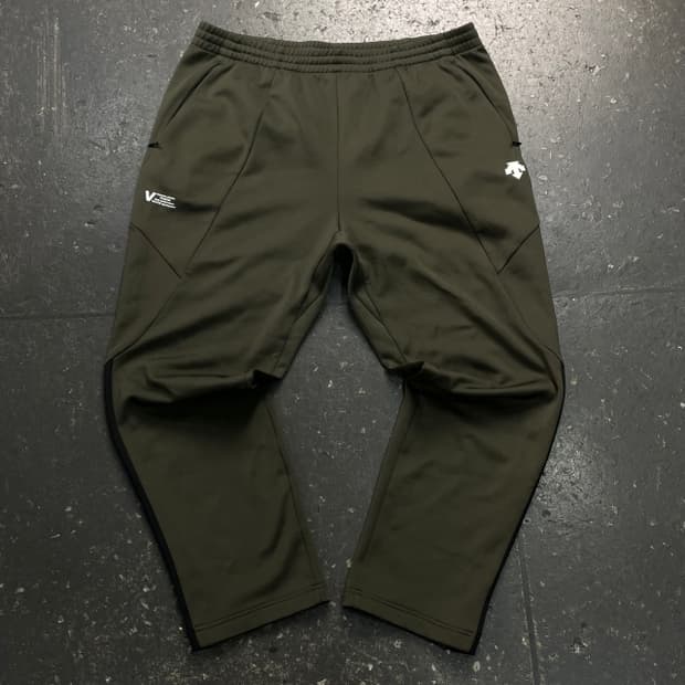 105 데상트 트레이닝 바지 