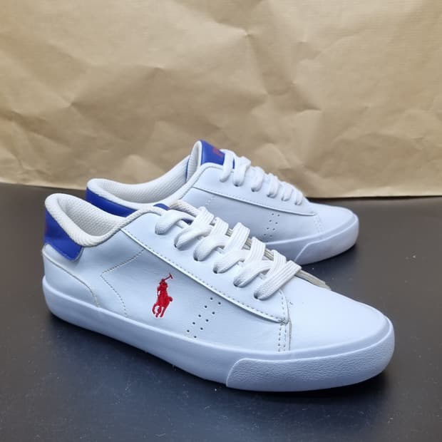 폴로랄프로렌 흰파 여성스니커즈 230