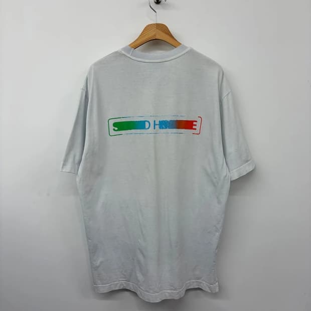 솔리드옴므 21SS 그라데이션 백로고 반팔 티셔츠 PN9843