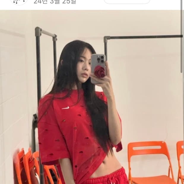 나이키x자크뮈스 스우시 유니버시티 티셔츠 레드