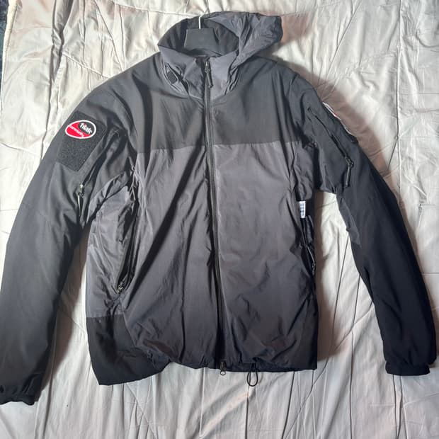 Tilak verso jacket 블랙 