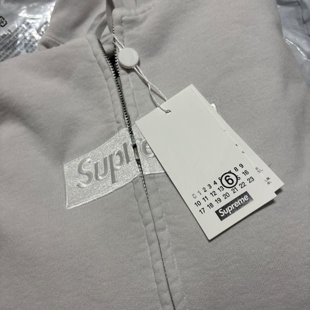 [XL]슈프림 마르지엘라 mm6 후드집업 화이트