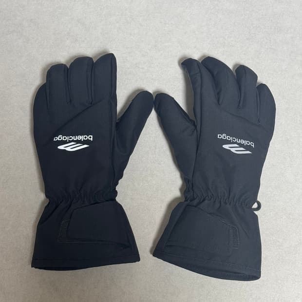 발렌시아가 3B 스키 장갑 블랙 M