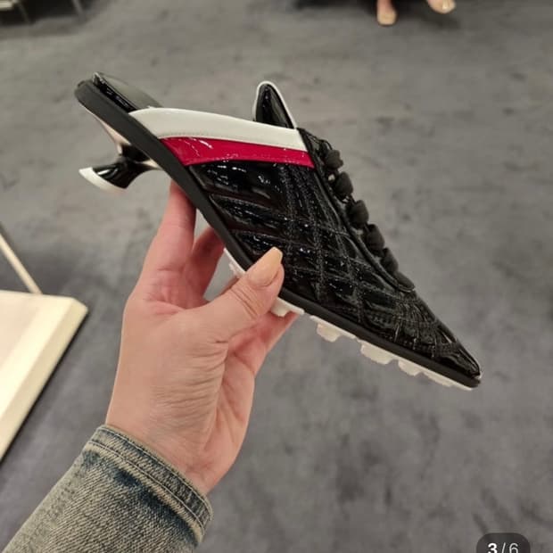 37 미우미우 스니커즈 힐