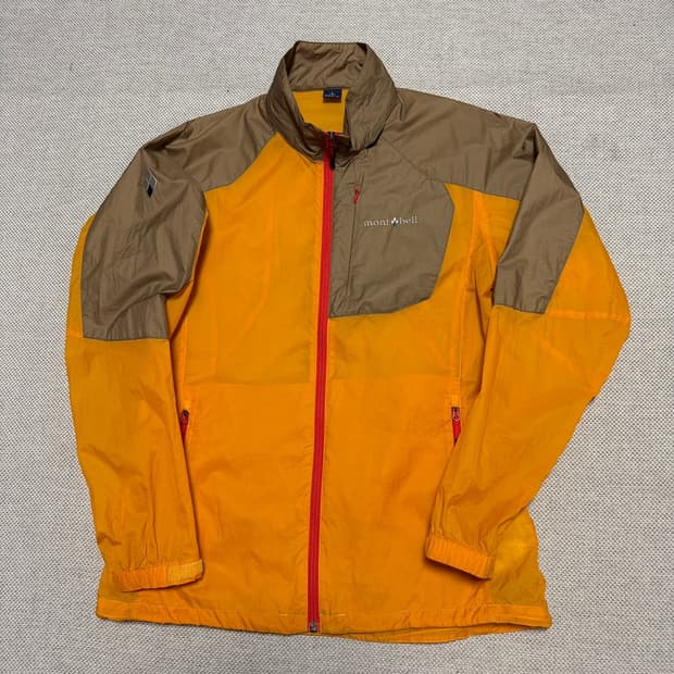 몽벨 초경량 바람막이
