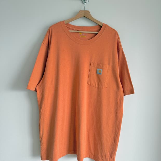 칼하트(Carhartt) 포켓 반팔 티셔츠(오리지날핏)