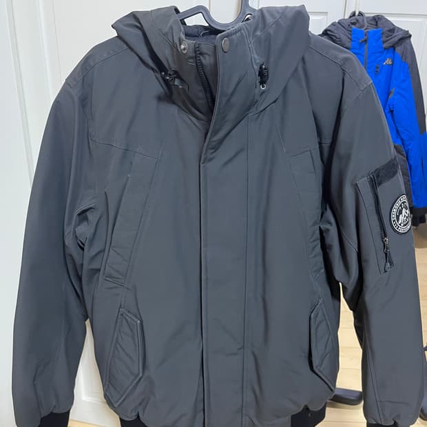 밀레 구스다운 패딩