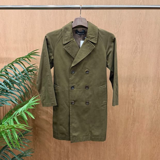 꼼데가르송 트리콧 더블 브레스티드 트렌치 코트 벨트 스트랩 디테일 카키