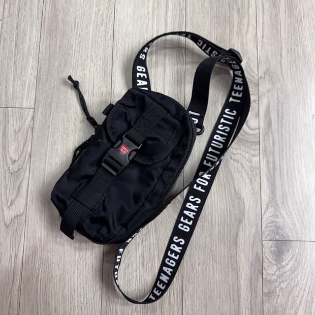 휴먼메이드 미니 웨이스트팩 블랙