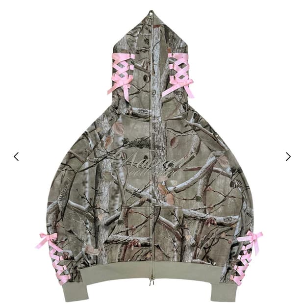 네임드콜렉티브 집업 구해요!!