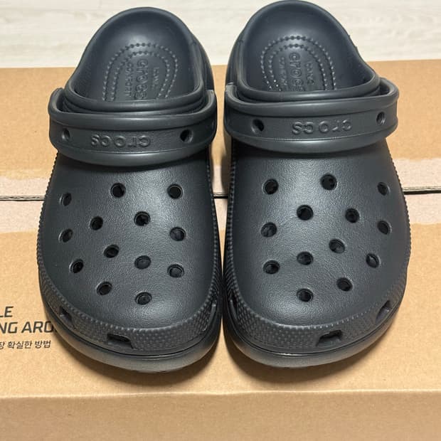 크록스 클래식 플랫폼 블랙