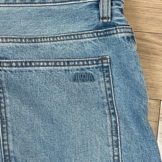 유니클로 JW 앤더슨 스트레이트 진 31