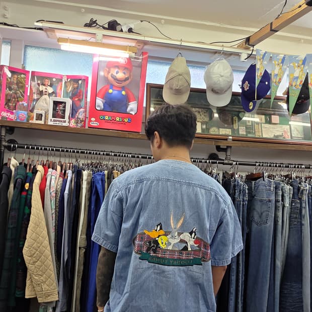 90's 루니툰즈 베이스볼 데님 셔츠