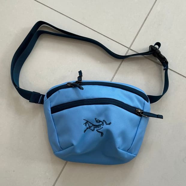 MANTIS 1 WAIST BAG 맨티스 1 허리 가방